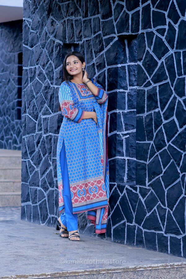 Blue Cotton Kurti Pant Dupatta Set - Regular Wear - Image 5