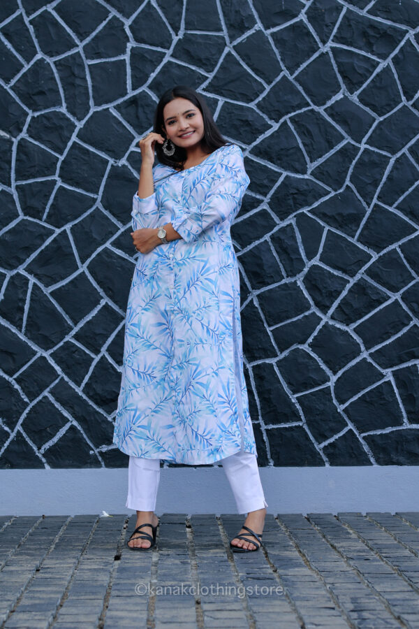 Blue Rayon Cotton Kurti – Regular Fit, Casual Wear