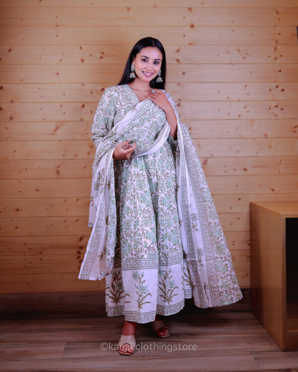 Green Cotton Anaar Kali Kurti Set with Pant and Dupatta – Regular Fit